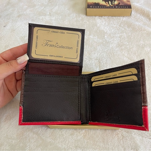 Tems Collection Handcrafted Wallet - Picture 6 of 9
